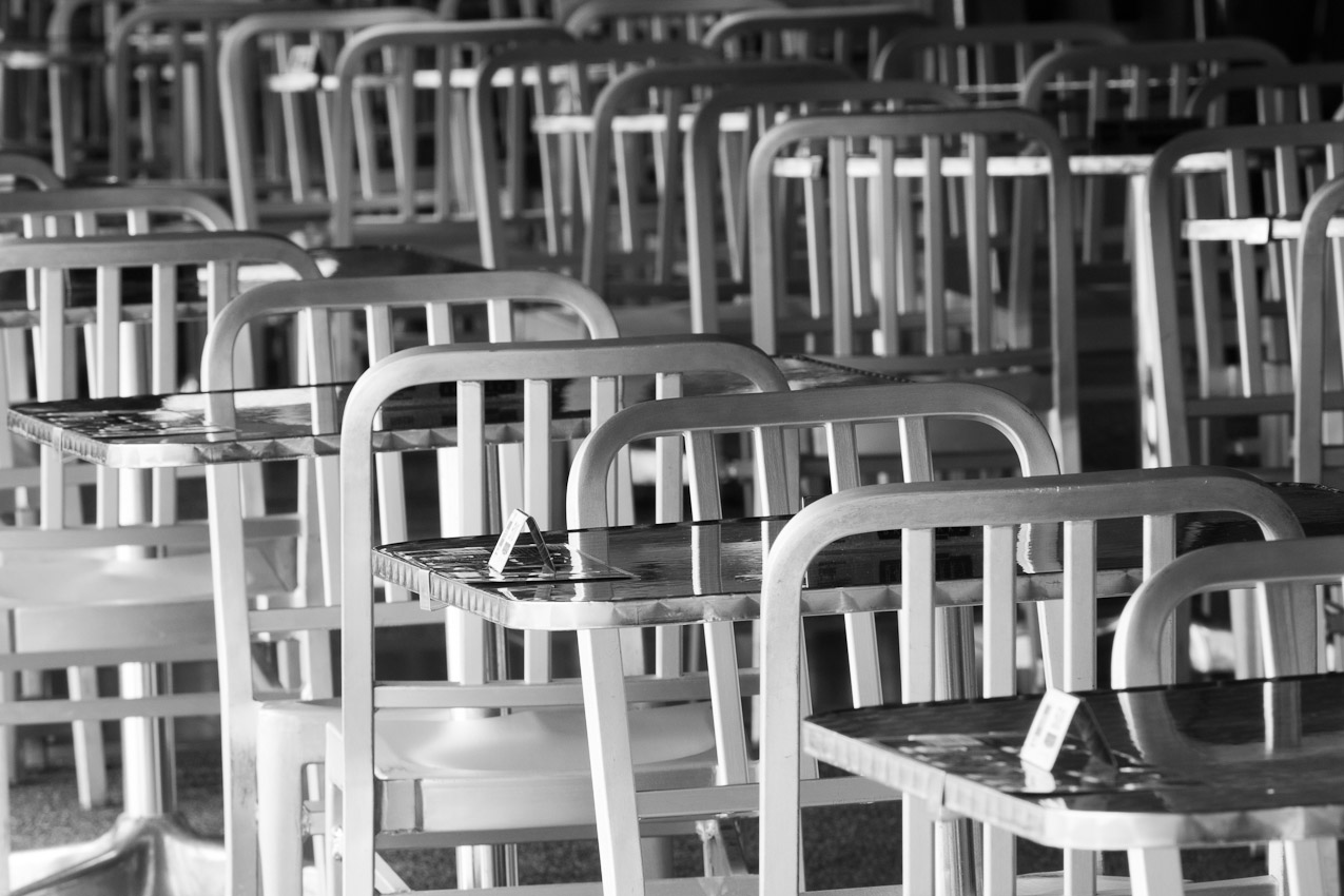 Empty_Terrace_Boat_Quay_Singapore